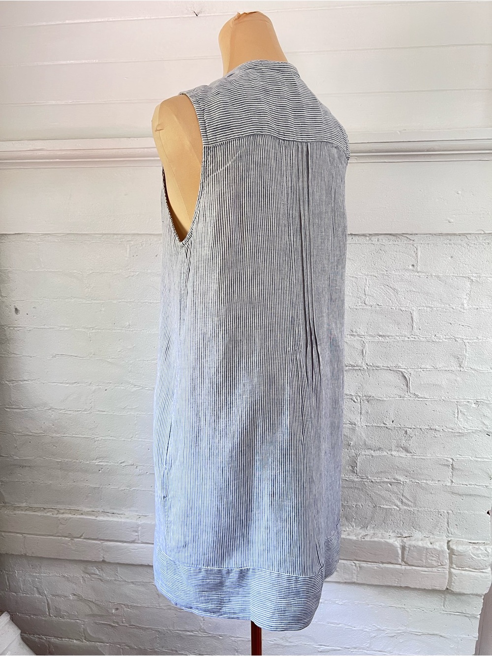 Faherty Sleeveless Mini Dress in White and Navy Pinstripe - Picture 8 of 13